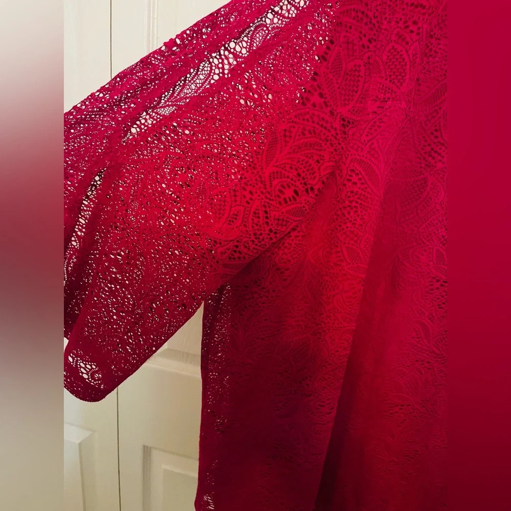 Any Wear by Catherines size 3X or 26/28 hot pink lace cold shoulder blouse - Picture 4 of 4